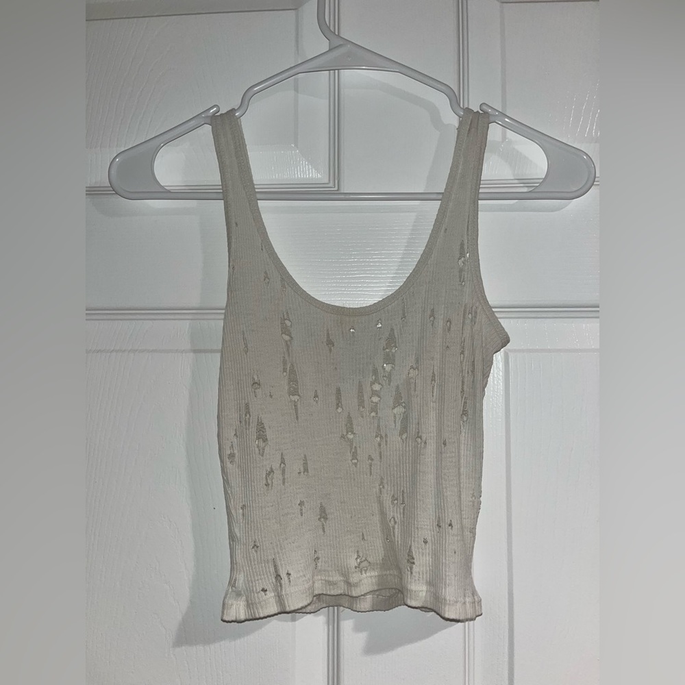 Emma & Sam LF Poor Boy distressed off white tank size small